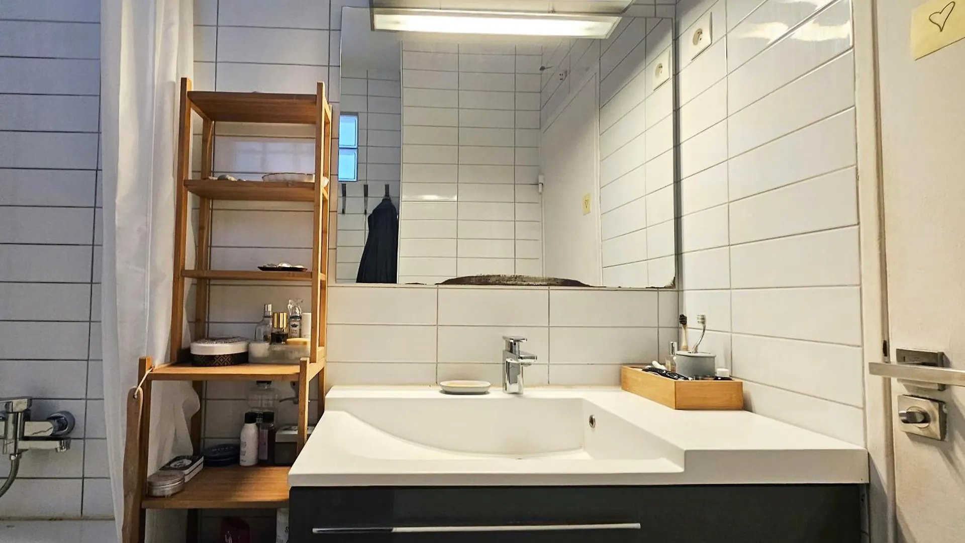 Big & Calm Familial Apartment With Balcony, Car Parking And Free Wifi Villejuif 0*,  France